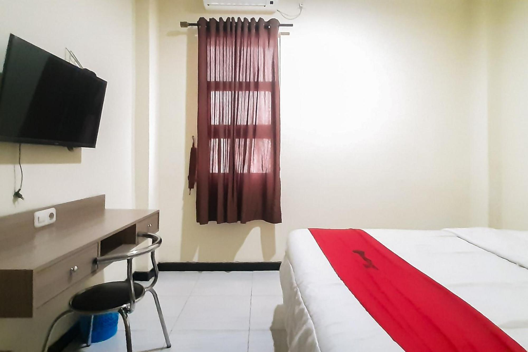 Reddoorz Syariah Near Transmart Mall Палембанг Екстериор снимка